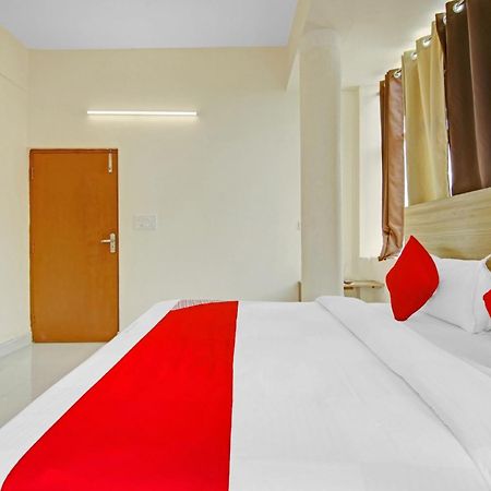 Oyo Flagship 80772 Hotel The Grand Rdc Ghaziabad Eksteriør bilde