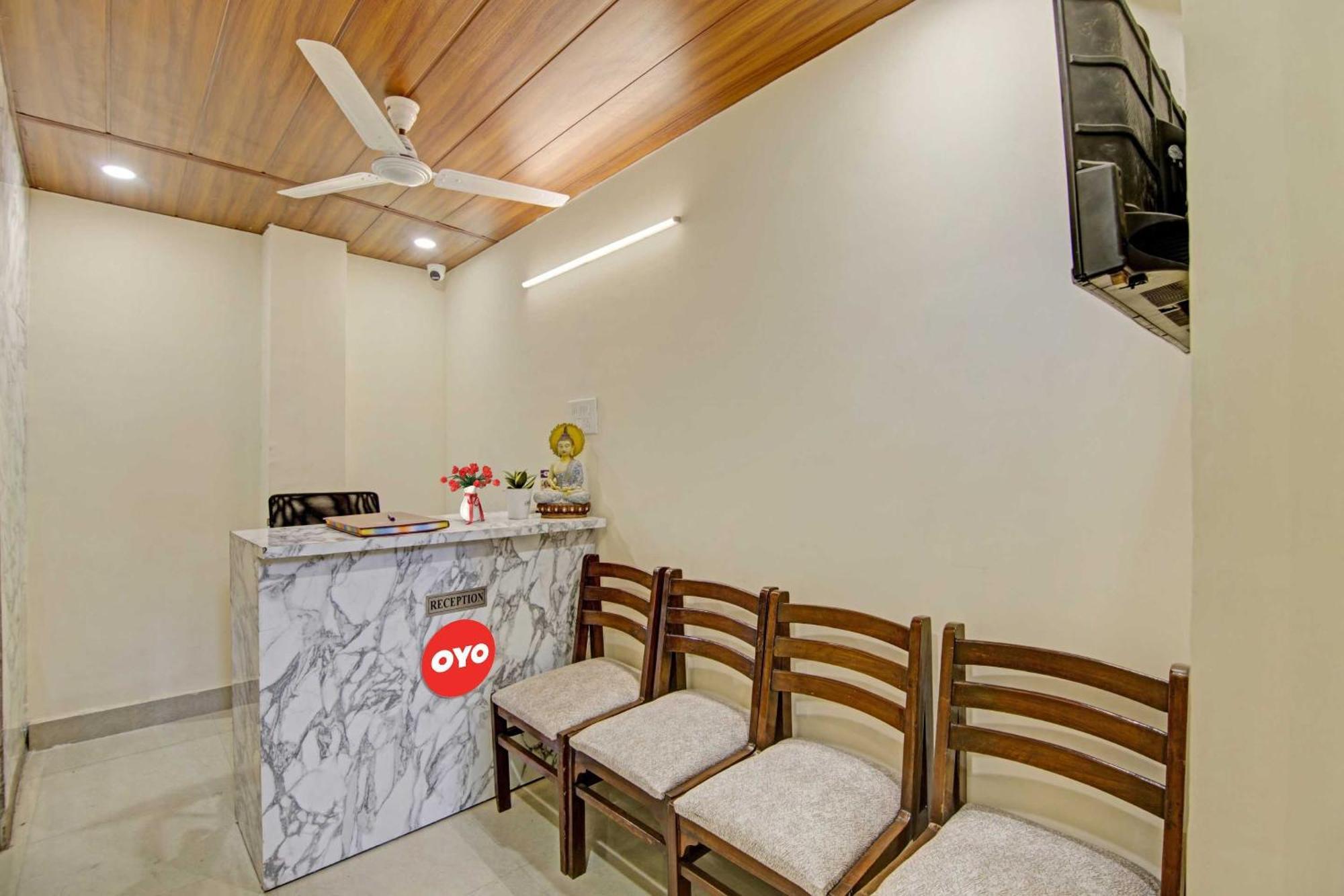Oyo Flagship 80772 Hotel The Grand Rdc Ghaziabad Eksteriør bilde